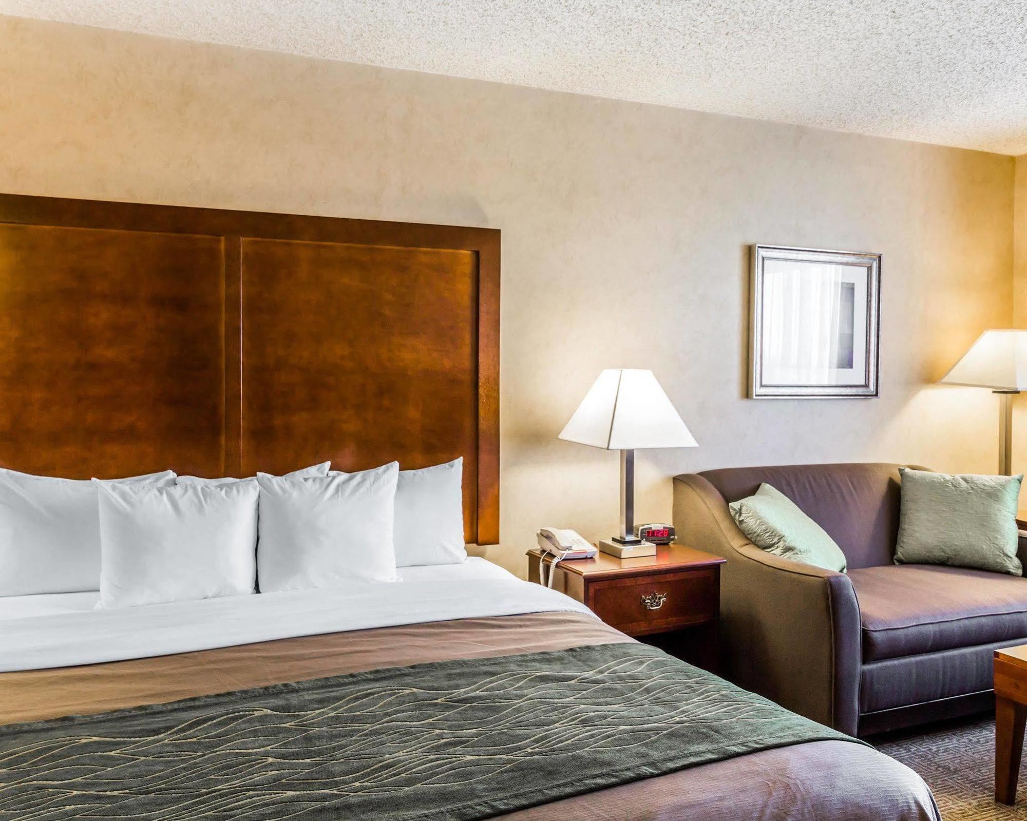 Quality Inn Denver Northeast Brighton Exterior photo