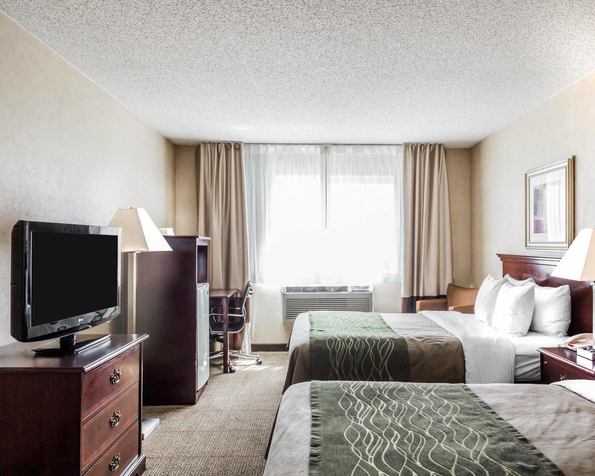 Quality Inn Denver Northeast Brighton Exterior photo